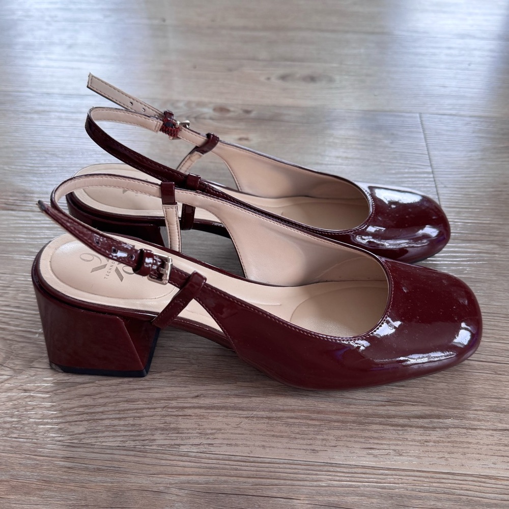 Nine West Burgundy Patent Leather Block Heels. Size 7.5